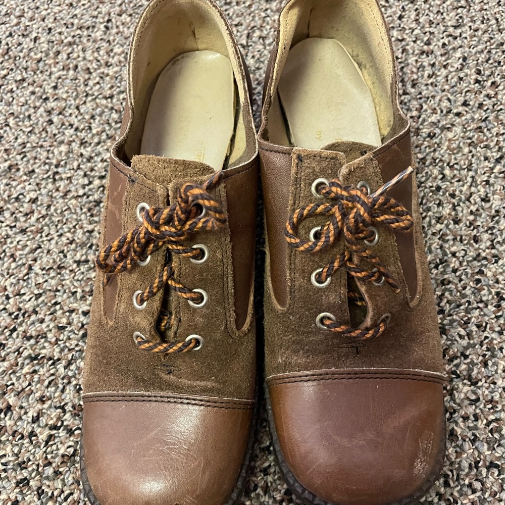 VINTAGE Lace-up Shoes
